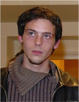 February 22, 2012, photojournalist Remi Ochlik was killed in Homs, Syria. Evidence from eye witnesses, including London Sunday Times photographer Paul Conroy who was working with Marie, said that they had been deliberately targeted.