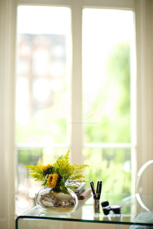 Montblanc pens and ink on a desk. London. July 13, 2013. Photo: ©Edmond Terakopian / 2013