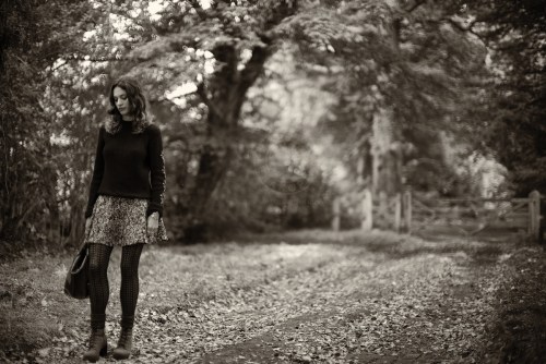 Model Lizzie Bowden. New Look behind the scenes shoot of their Autumn / Winter 2013 collection advertising film by Cherry Duck. Walnuts Farm, Old Heathfield, East Sussex, UK. August 22, 2013. Photo: ©Edmond Terakopian